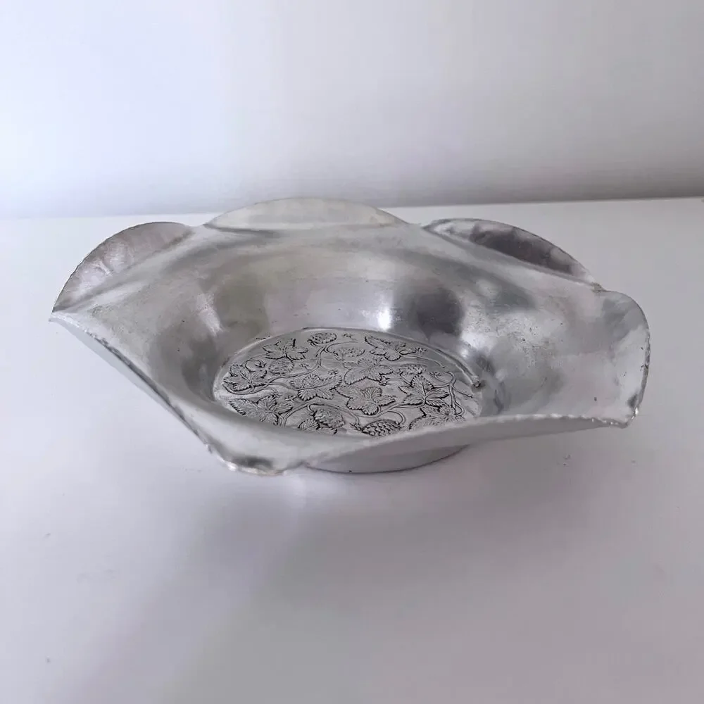 Aluminum Bowl Hop Vines Crimped Edge VTG Beer Barware Everlast Hand Forged